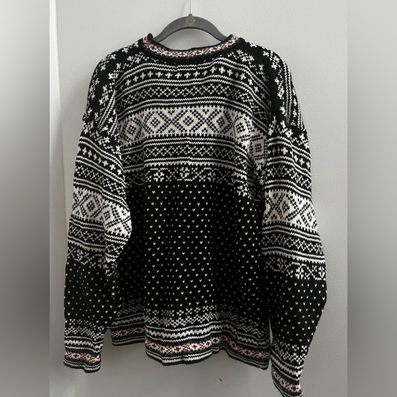 Vintage LL Bean oversized Fair Isle sweater - Picture 3 of 3